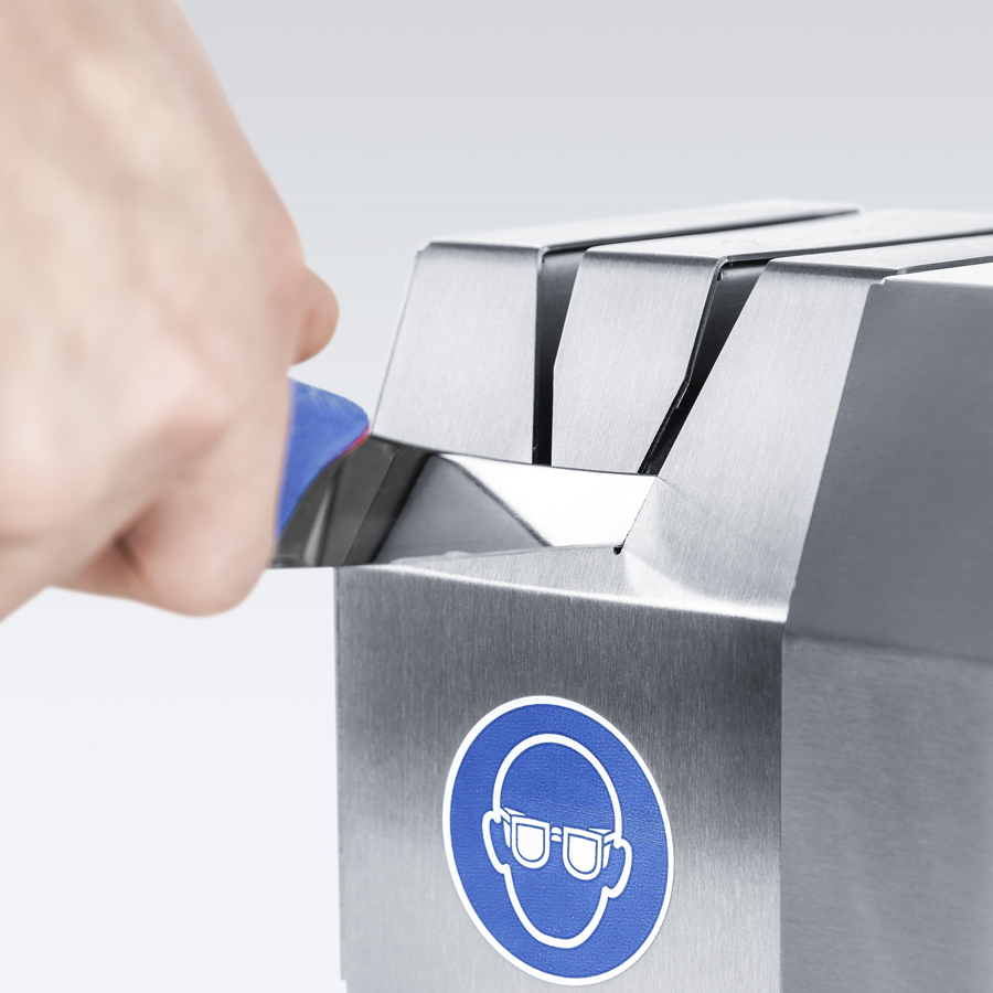 ZAHND Z 200 – Affûter les couteaux ZAHND Z 200 – Affûter les couteaux